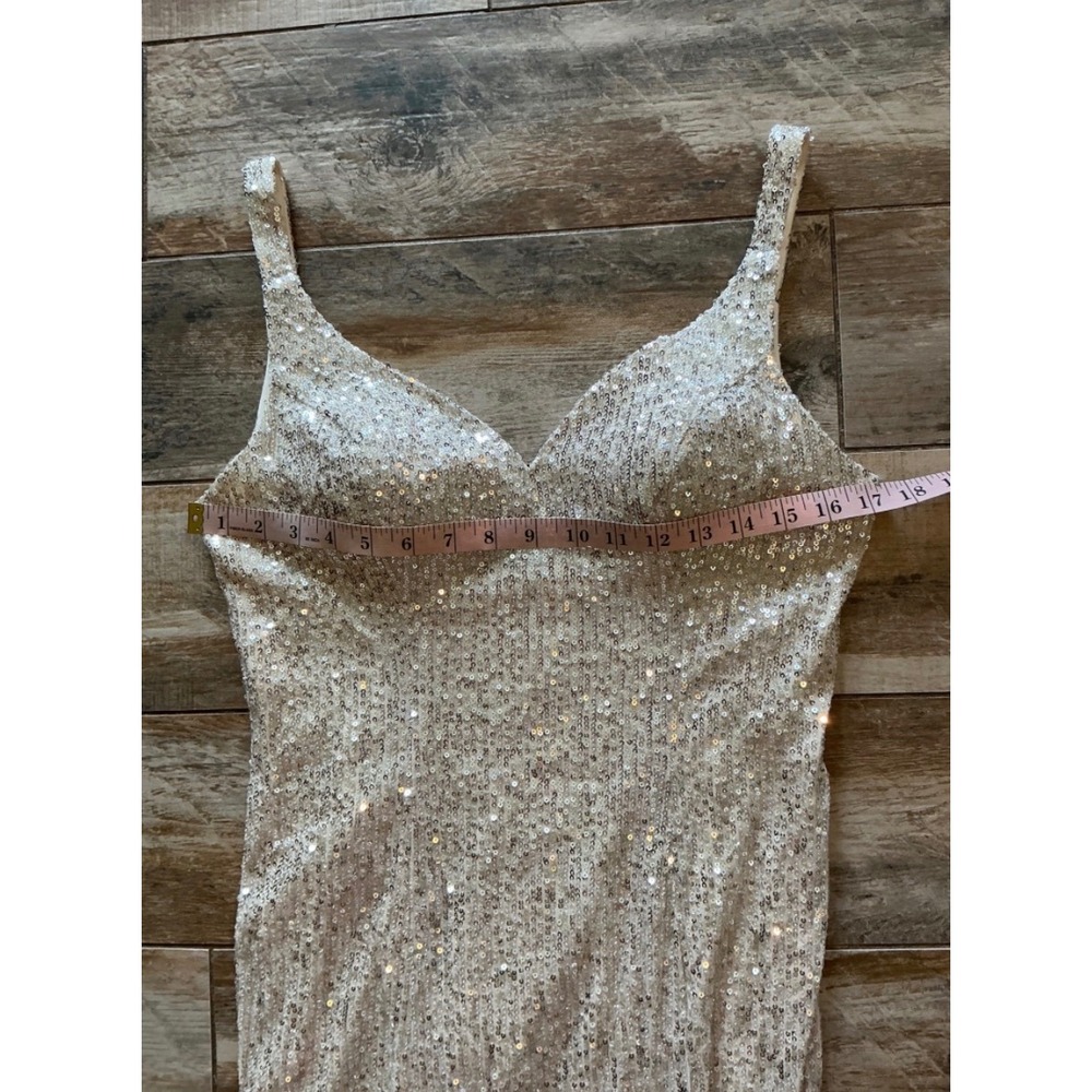 IEENA FOR MACDUGGAL SILVER SEQUIN SWEETHEART NECKLINE UBACK FRONT SLIT GOWN SZ 6 - Picture 11 of 16